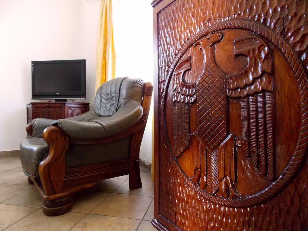 Casa Olteanu Pension Moieciu de Jos Esterno foto